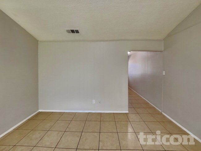 Photo - 20203 Fox Haven Ln