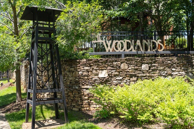 Photo - 2 bedroom Townhouse- with side balcony - A... Unidad #201