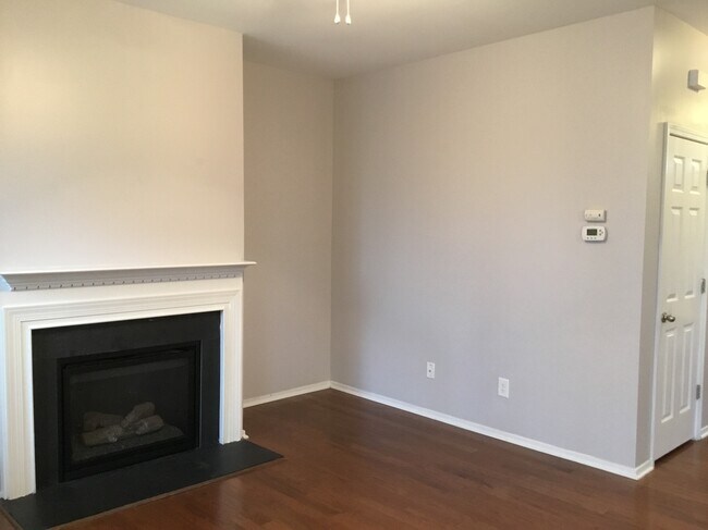 Photo - 5900 Spring Glen Ln