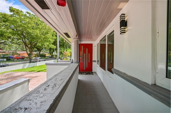 Photo - 1436 Mantua Ave