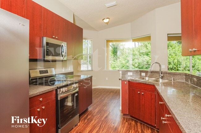 Photo - 5108 Sylvania Ave