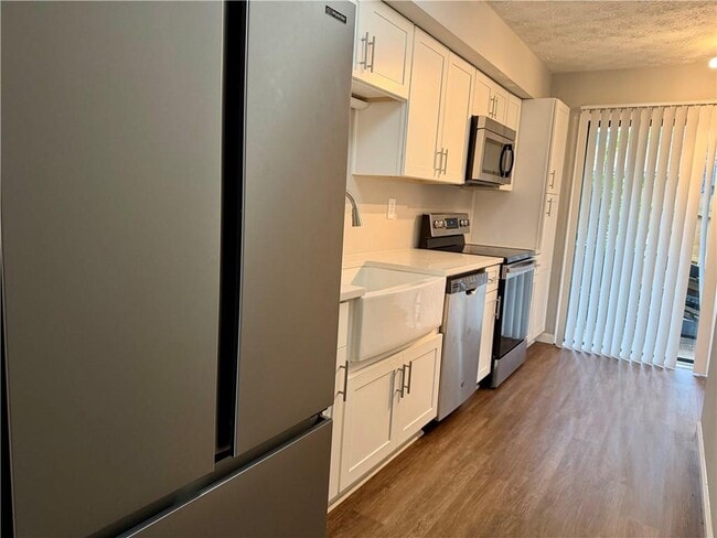 Photo - 1059 Mariners Dr