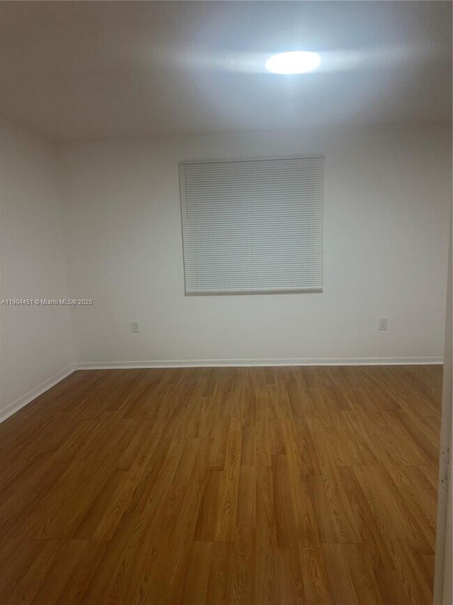 Photo - 1165 NW 125th Pl