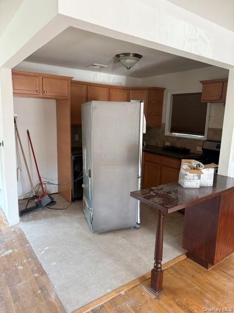 Photo - 61-40 173rd St