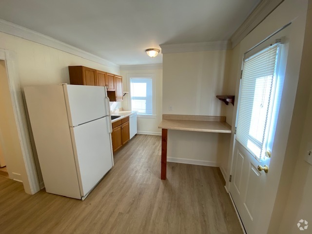Building Photo - 166 Ruane St Unit 174 Rental