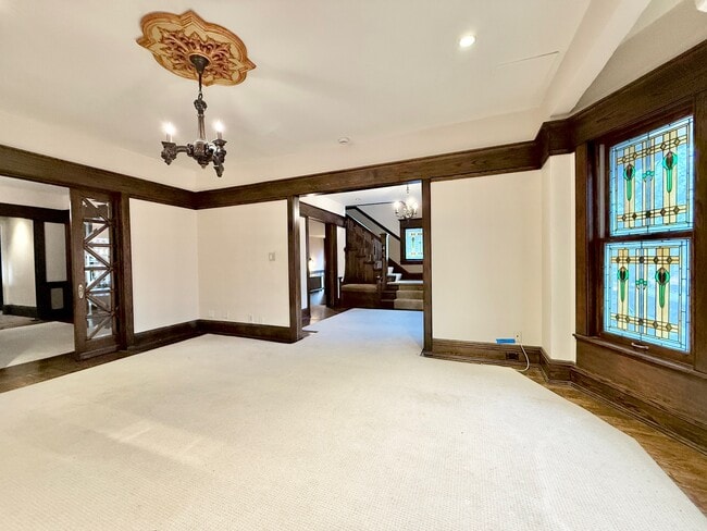 Photo - 2723-25-25A N Downer Unit 2725 Upper