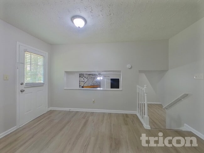 Photo - 2479 Hewatt Rd