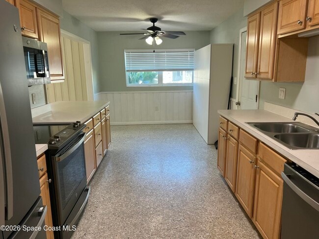 Photo - 250 Debra Ct