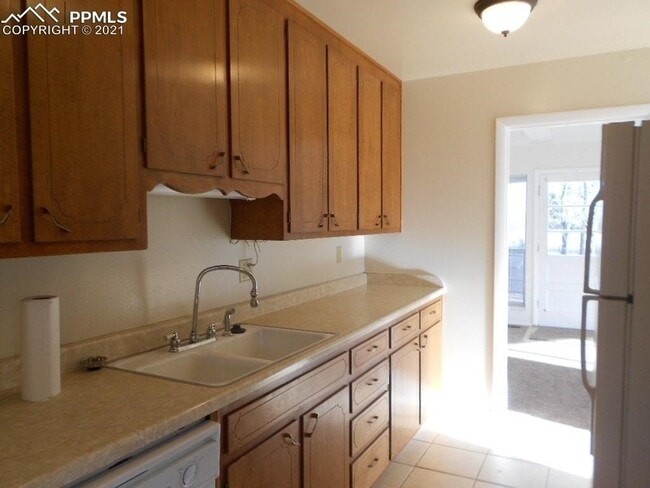 Photo - 3 bedroom Comanche Drive