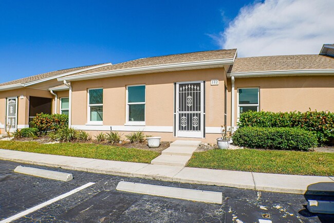 Updated Condo 3 beds 2 baths in Fort myers... - Updated Condo 3 beds 2 baths in Fort myers... Unidad 102