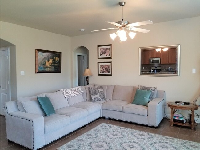 Photo - 2566 Riverway Dr