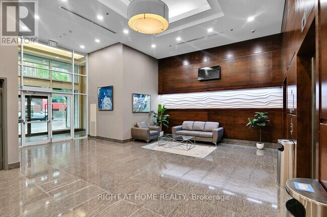 Photo - 238 Besserer St Unit 1406