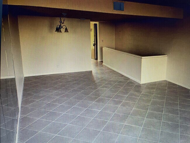 Photo - 2828 Tennis Club Dr Unit 207