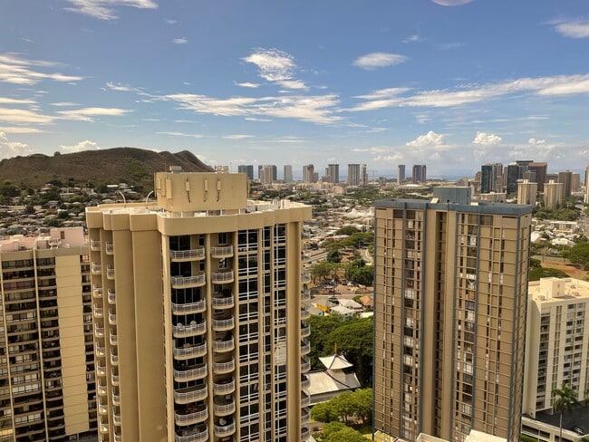 Photo - 25th Floor Craigside Unit with Downtown & Ewa Views.