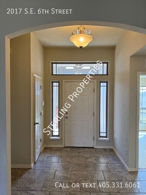 Photo - 2017 SE 6th St