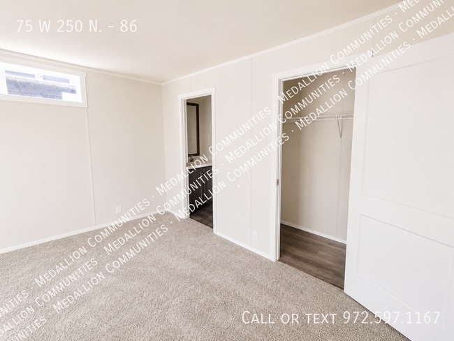 Photo - 75 W 250 N