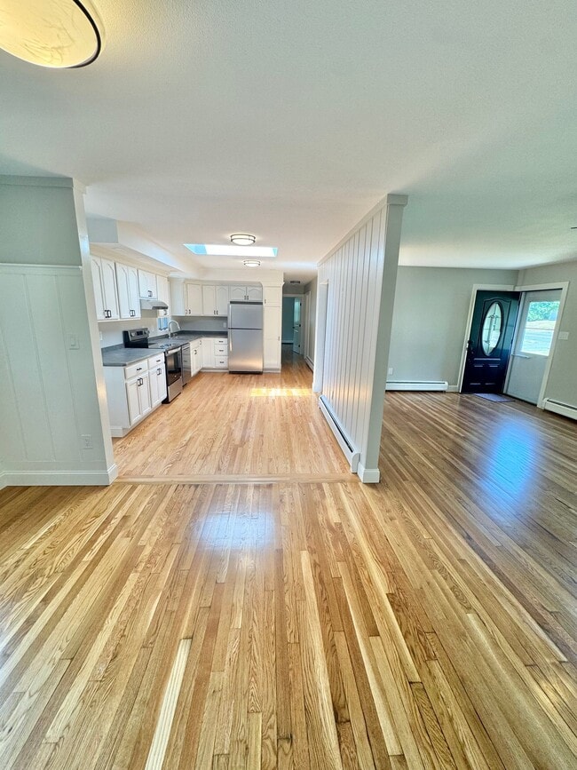 12 Hadley St