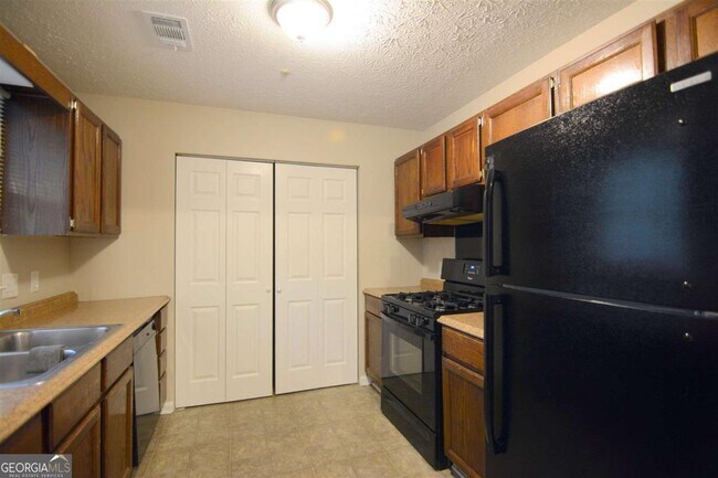 Photo - 294 E Burns Ct SW Unit D