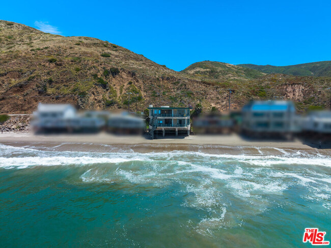 Building Photo - 43250 Pacific Coast Hwy Rental