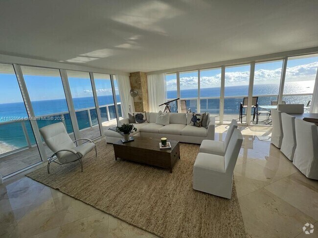 Building Photo - 1830 S Ocean Dr Unit 3101 Rental
