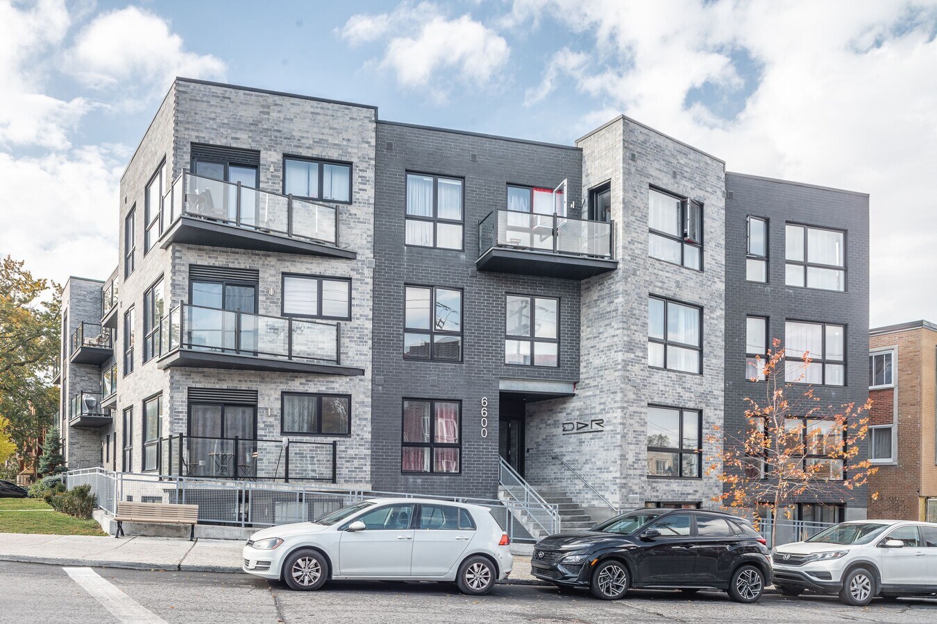 Photo - 6600 Av. de Darlington Unit 2