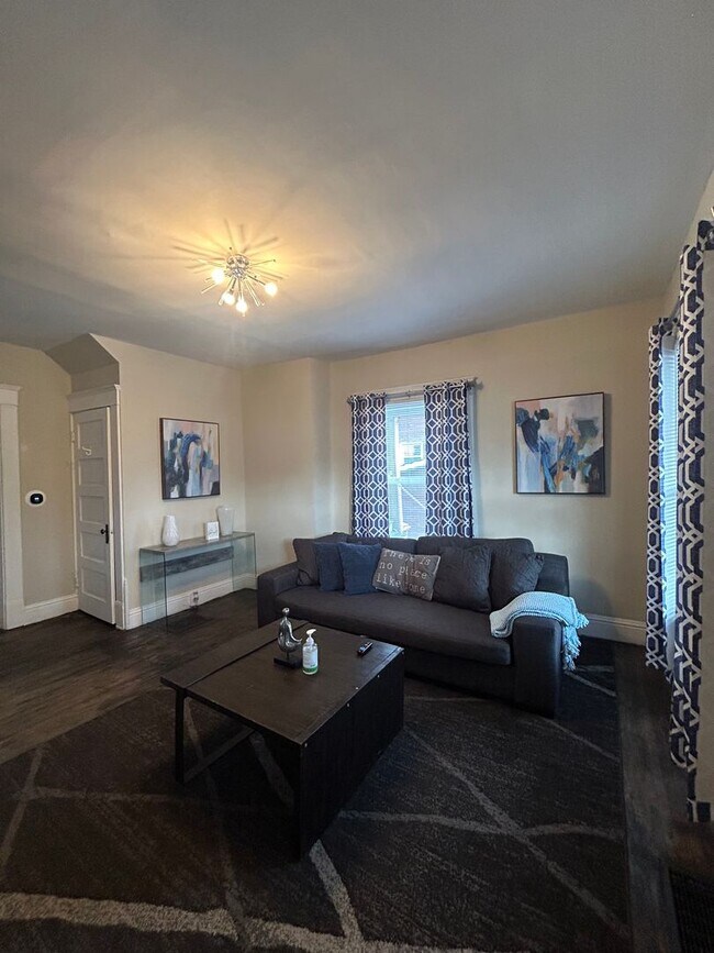 Photo - 505 S Washington St Unit 1