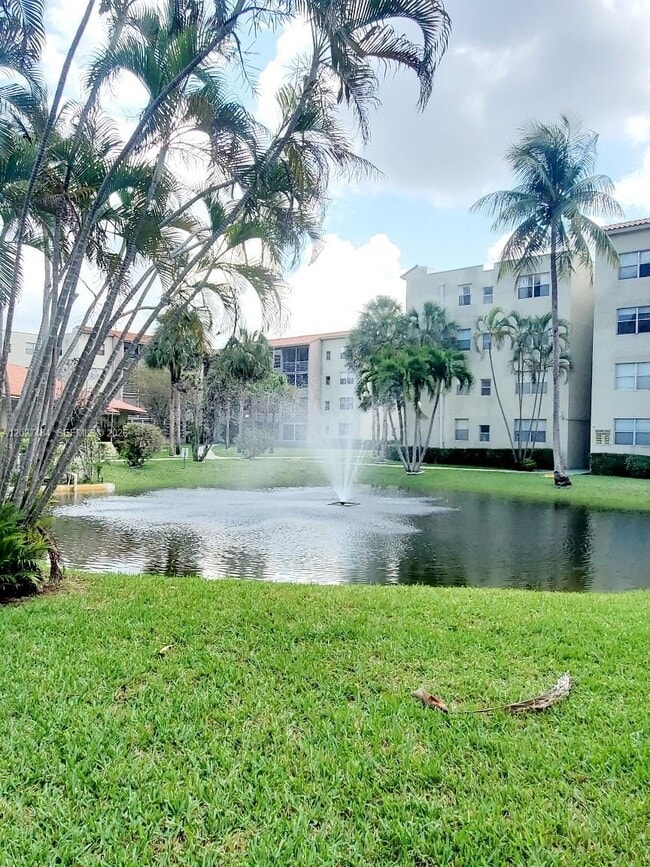 Photo - 1810 SW 81st Ave Unidad 2209