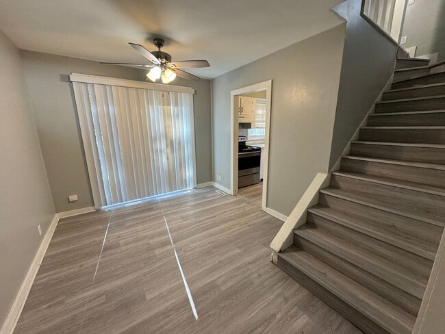 Photo - short term lease available