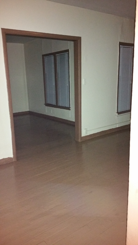 Photo - 775 E Vineyard Ave