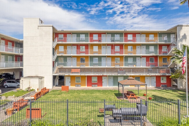 Photo - Midtown Terrace Suites