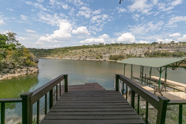 Photo - 830 Los Escondidos Rd