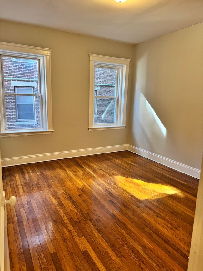Photo - 2Bed/1Bath in Allston