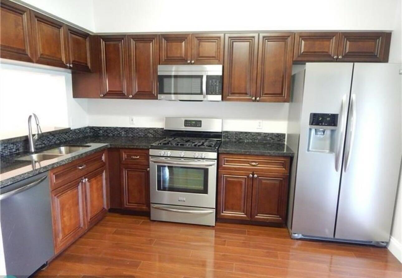 Photo - 8149 San Carlos Cir