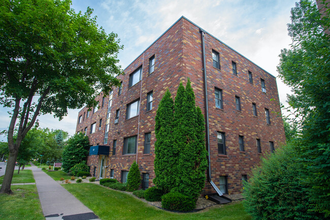 Terraza Cleveland - Cleveland Terrace Apartments