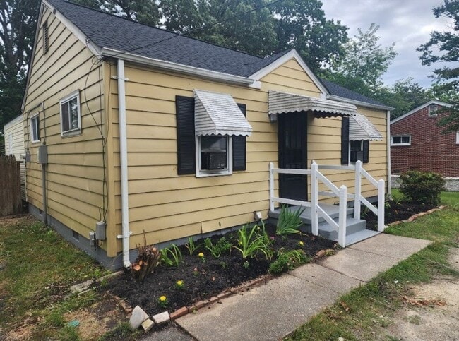 Photo - 136 Banneker Dr