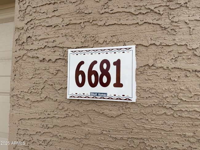 Photo - 6681 W Megan St