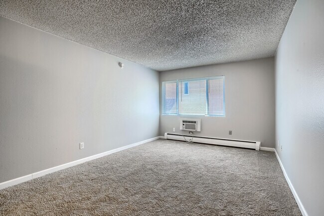 Un-renovated 1 Bedroom