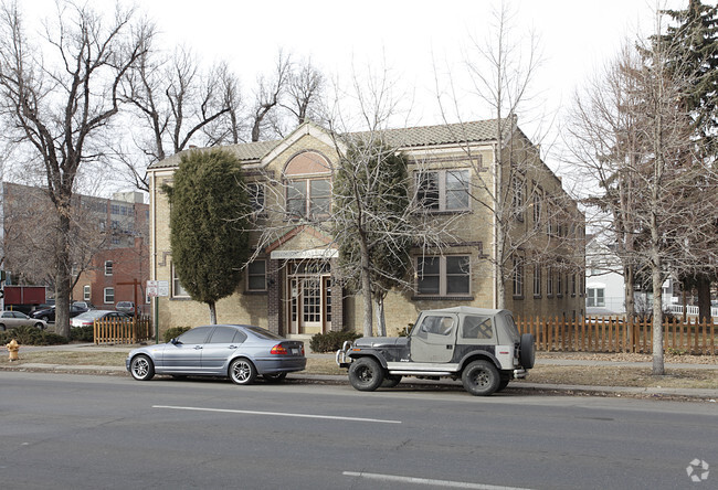 Building Photo - The Houston Rental