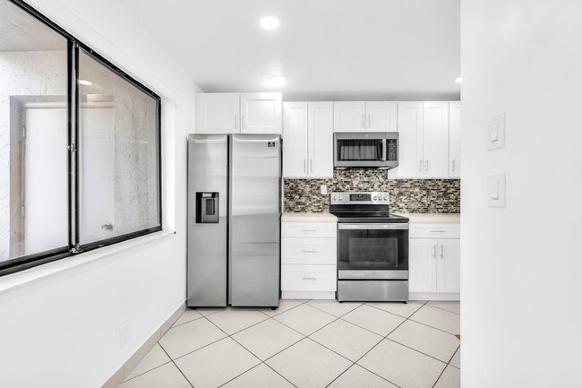 Photo - 153 W Laurel Dr Unidad 1003