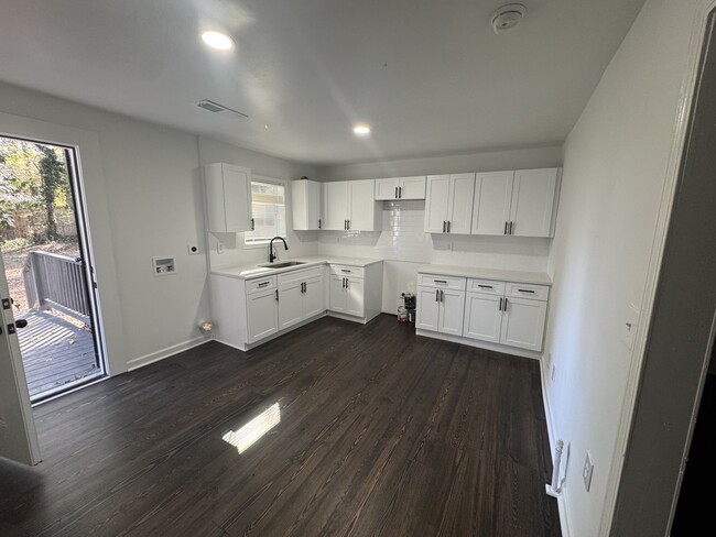 Photo - 2412 Forrest Park Rd SE