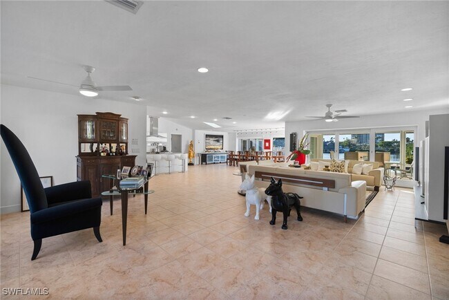 Photo - 319 Pirates Bight