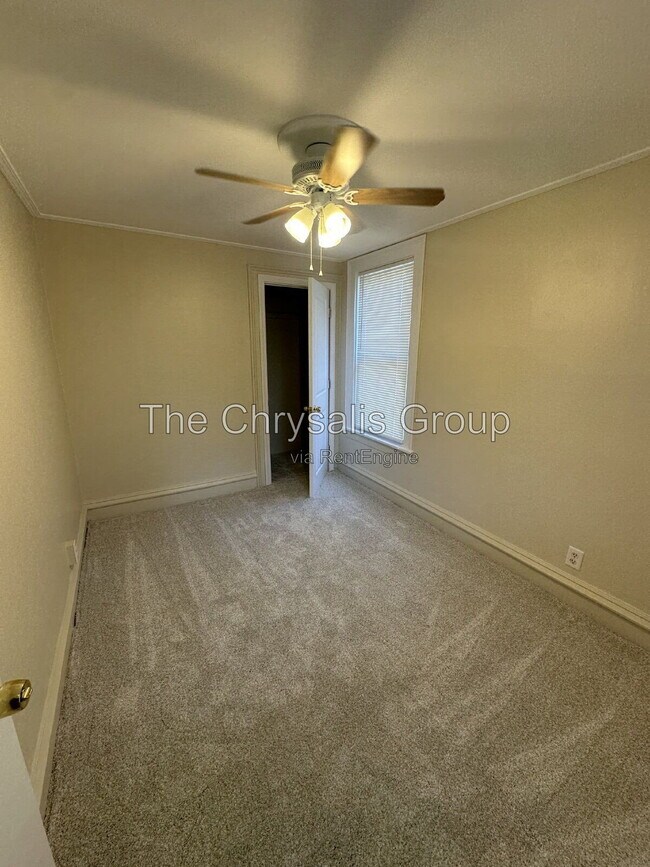 229 Clark St