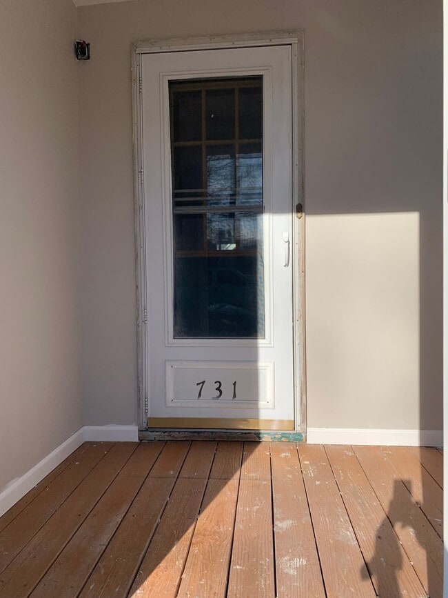 Photo - Spacious single family home with 3 beds/2 ...