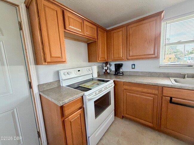 Photo - 231 Williams Ave Unit 2