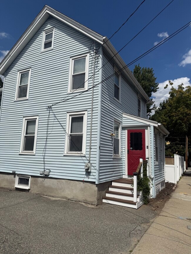 9 Andrew St
