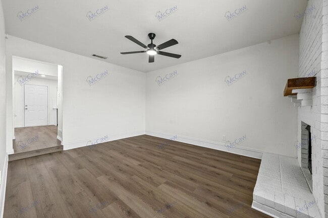 Photo - 207 Pate Orr Rd S