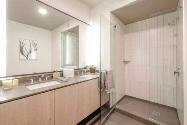 Photo - 112 E Roosevelt Rd