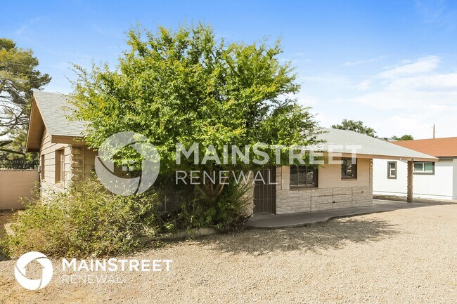 Photo - 3315 W Elm St