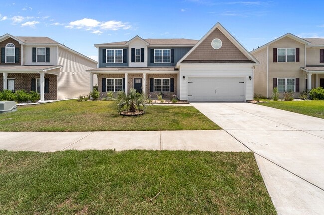 Photo - Spacious 5-Bedroom Home in The Palms at New Hampstead with Office & Screened Porch