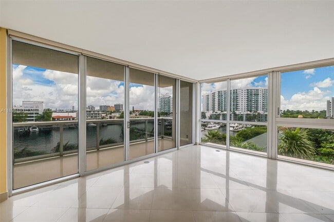 Photo - 7929 West Dr Unit 501